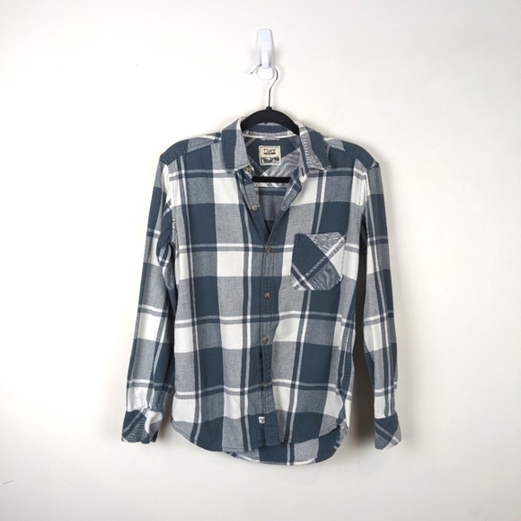 TNA aritzia plaid button down flannel boyfriend fit shirt XS - Picture 1 of 8